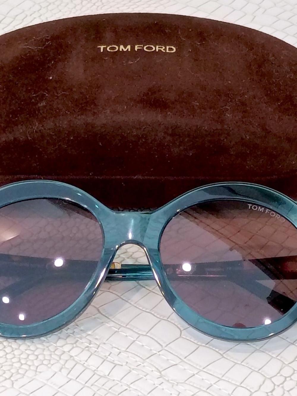 Tom Ford Seraphina FT1088 90E Transparent Blue Sunglasses - Picture 4 of 16